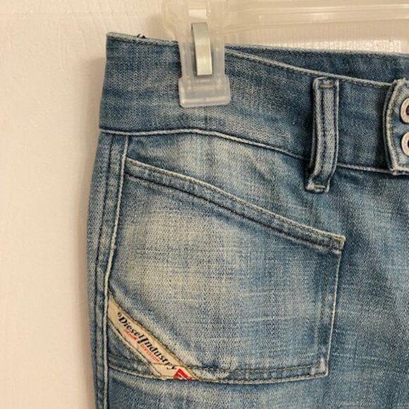 Diesel Industry Women Low Rise Slim Leg Jeans Size 29 - Picture 3 of 10